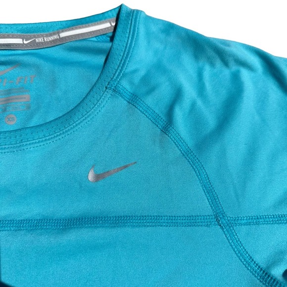 Nike Running Dri Fit Shirt Womens Short Sleeve Lightweight Stretch Extra Small - Picture 3 of 11